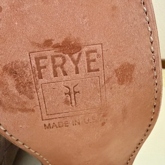 Frye boots NWT Timeless and quality - Picture 6 of 13